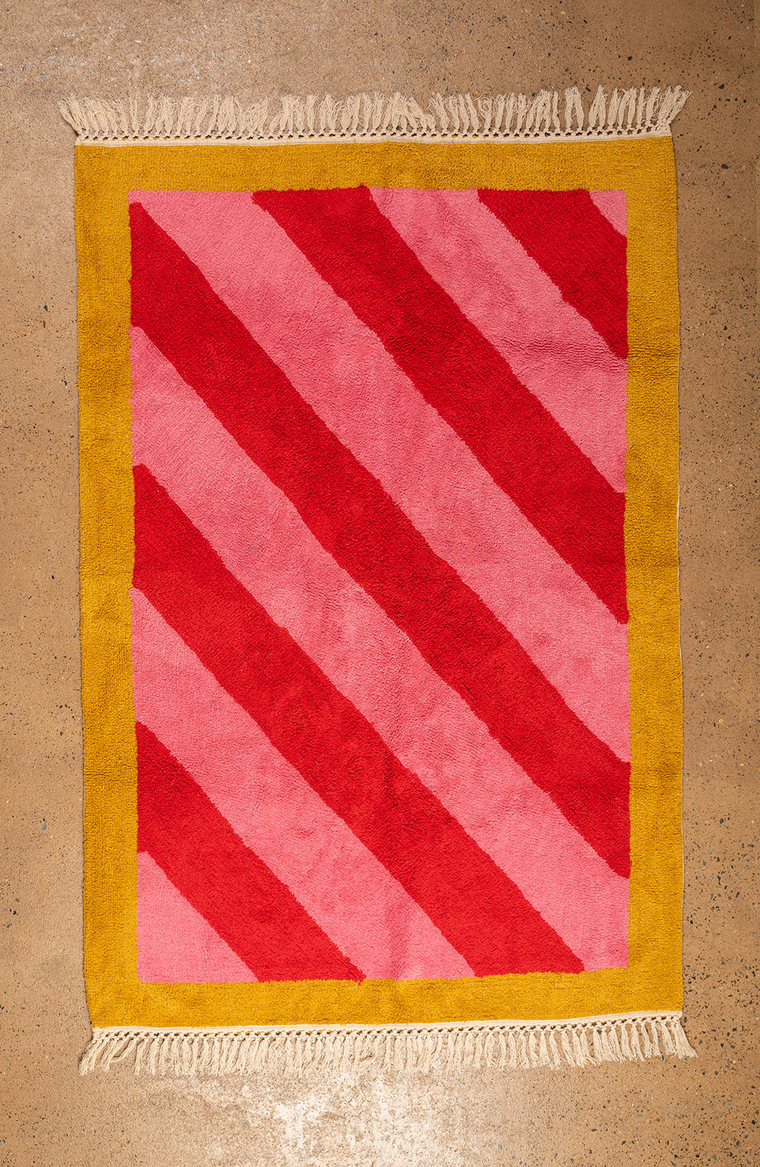 Ex Sample/Seconds Pink & Red Diagonal Stripe Tufted Medium Rug