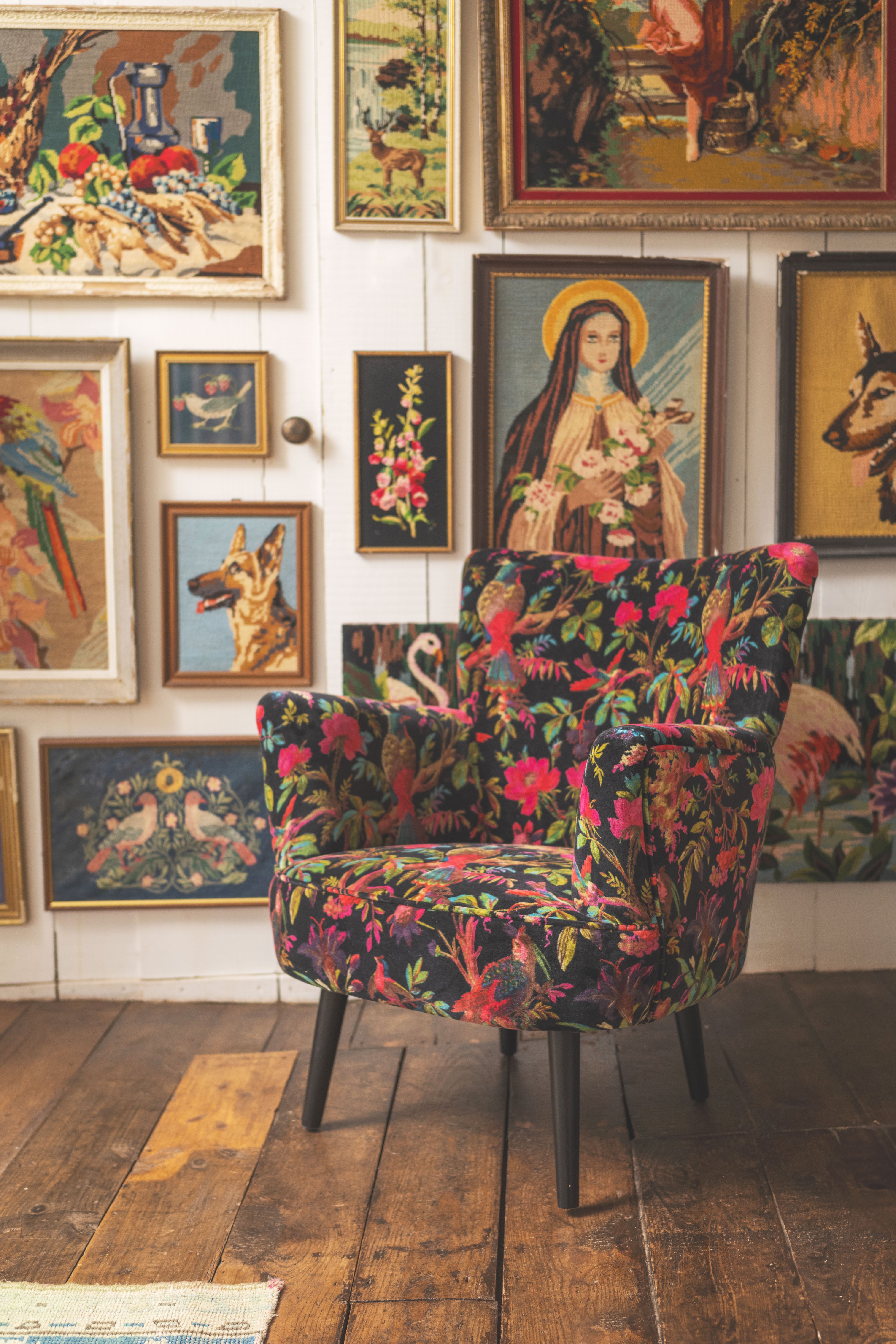 Black Bird of Paradise Velvet Chair