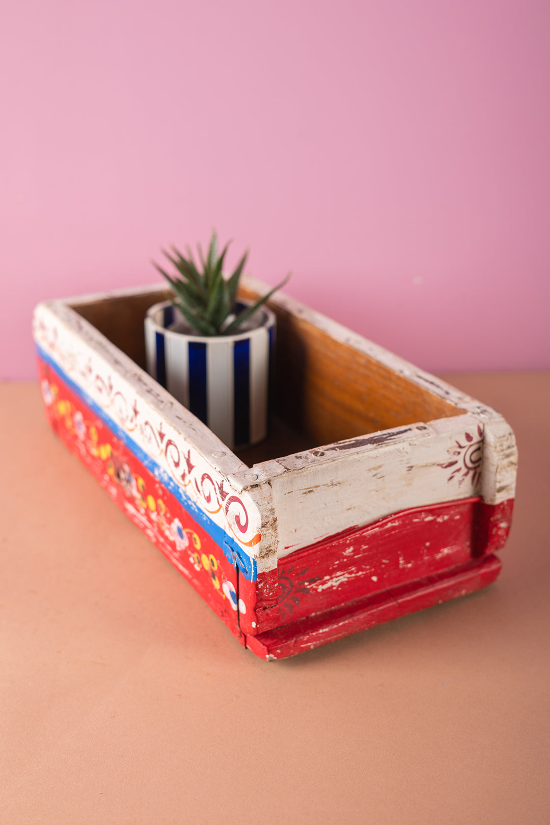 Hand Painted Vintage Brick Mould (Re-worked) - 350
