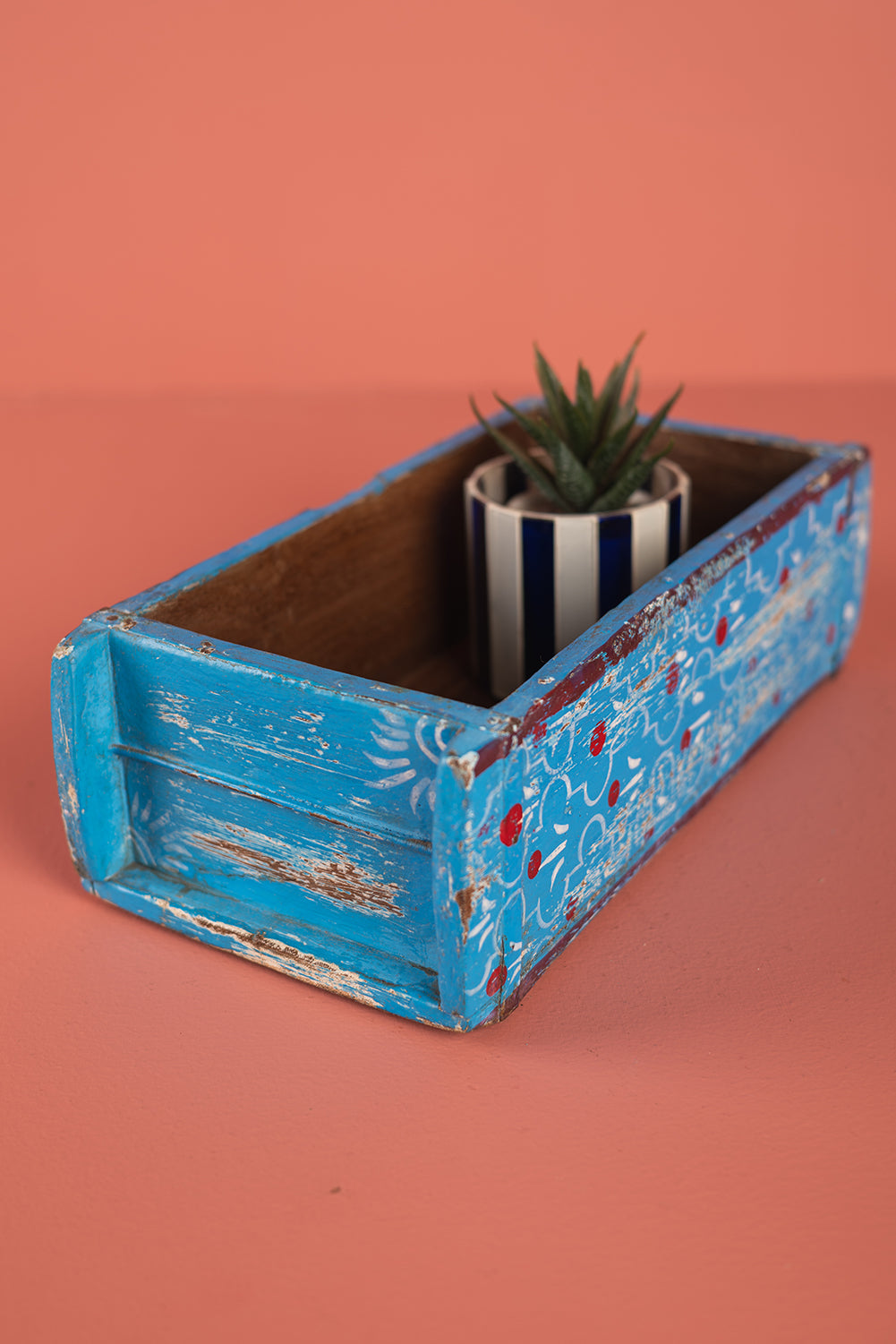 Hand Painted Vintage Brick Mould (Re-worked) - 506