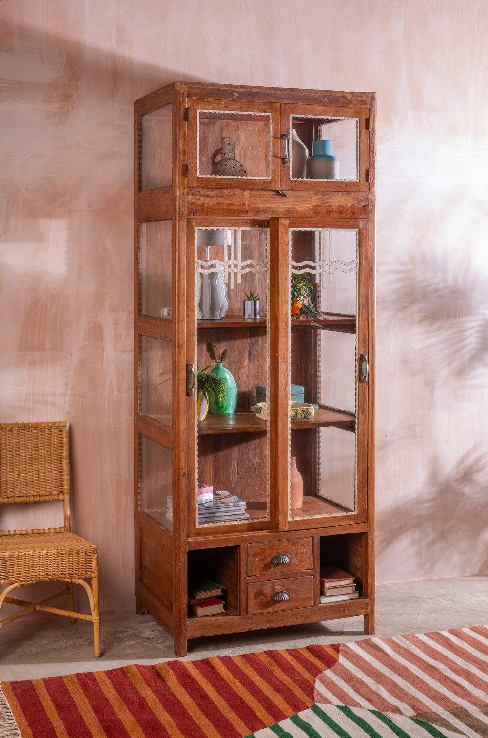 Vintage Wooden Display Unit <p>W:92cm D:62cm H:235cm </p>