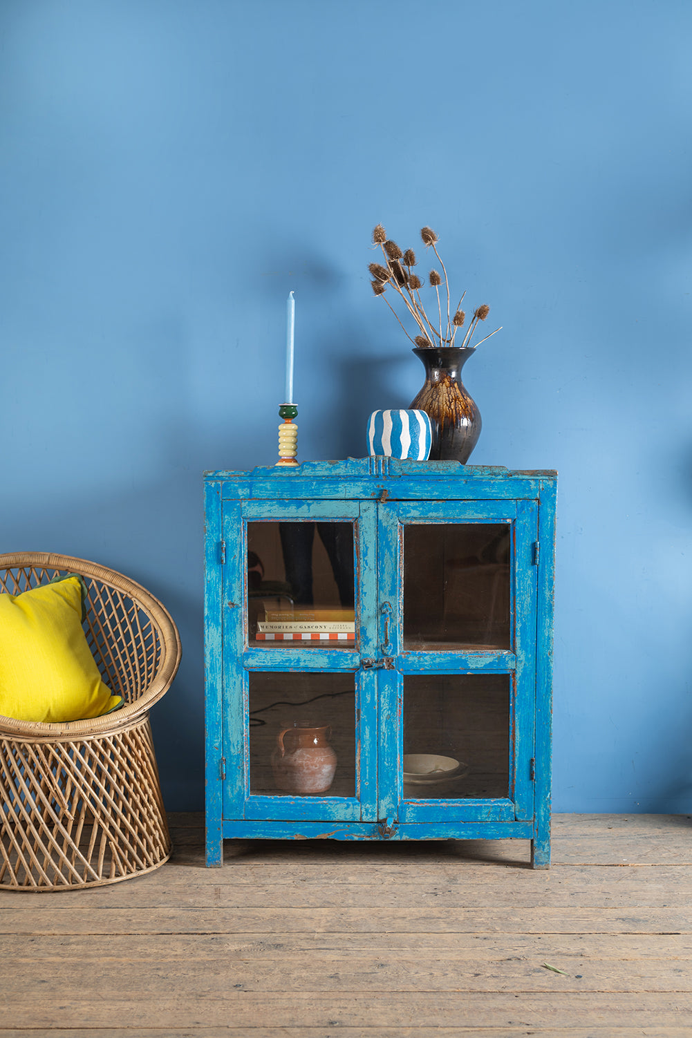 Vintage Light Blue Cabinet <p>W:85cm D:47cm H:102cm </p>