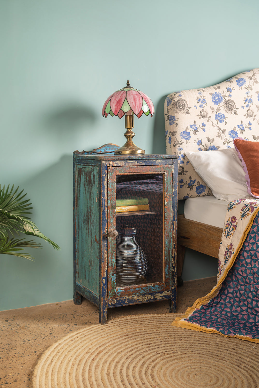 Vintage Dark Blue Side Cabinet <p>W:43cm D:34cm H:85cm </p>