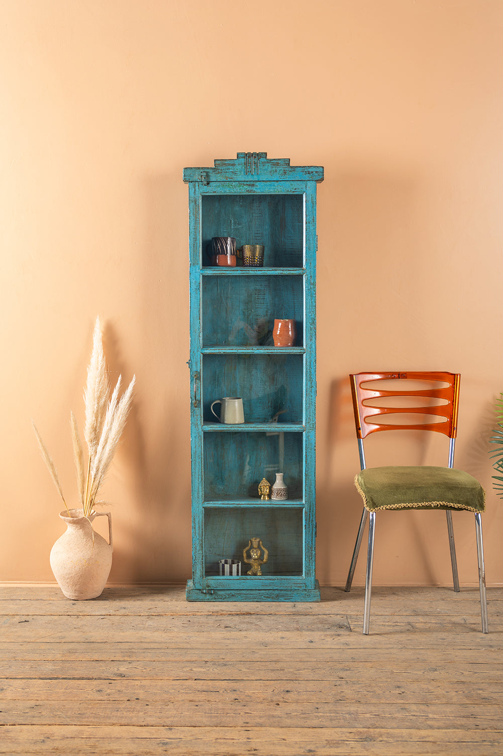 Tall Teal Blue Vintage Showcase <p>W:48cm D:13cm H:155cm </p>
