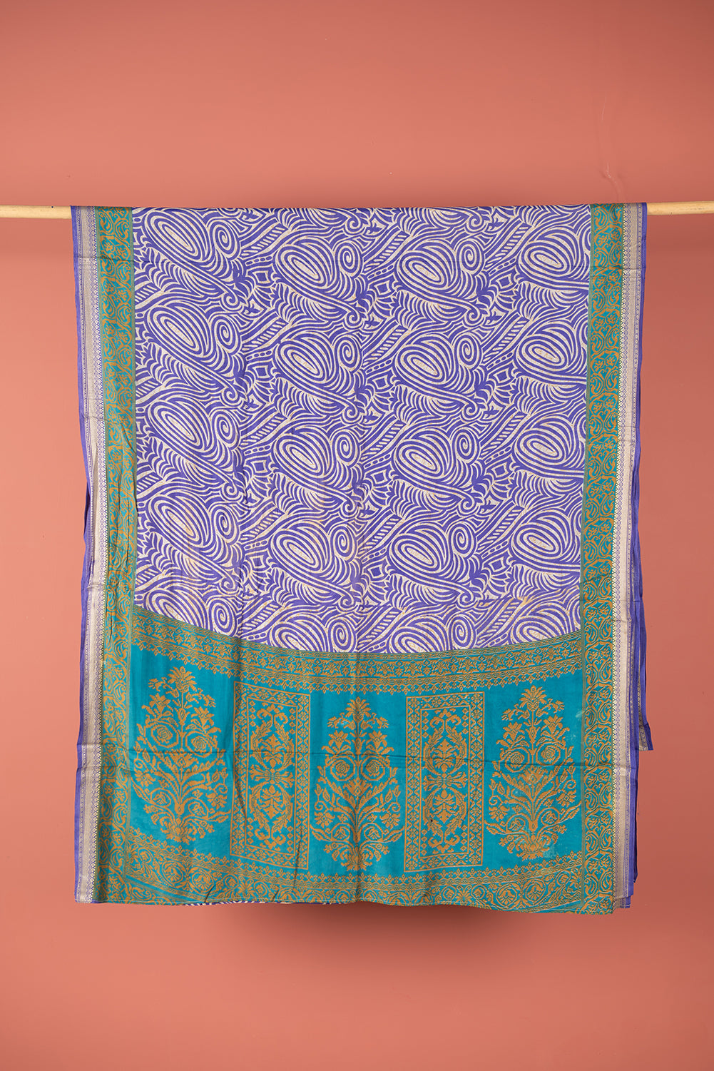 Vintage Rayon Sari - 5 Metres Long - 4677