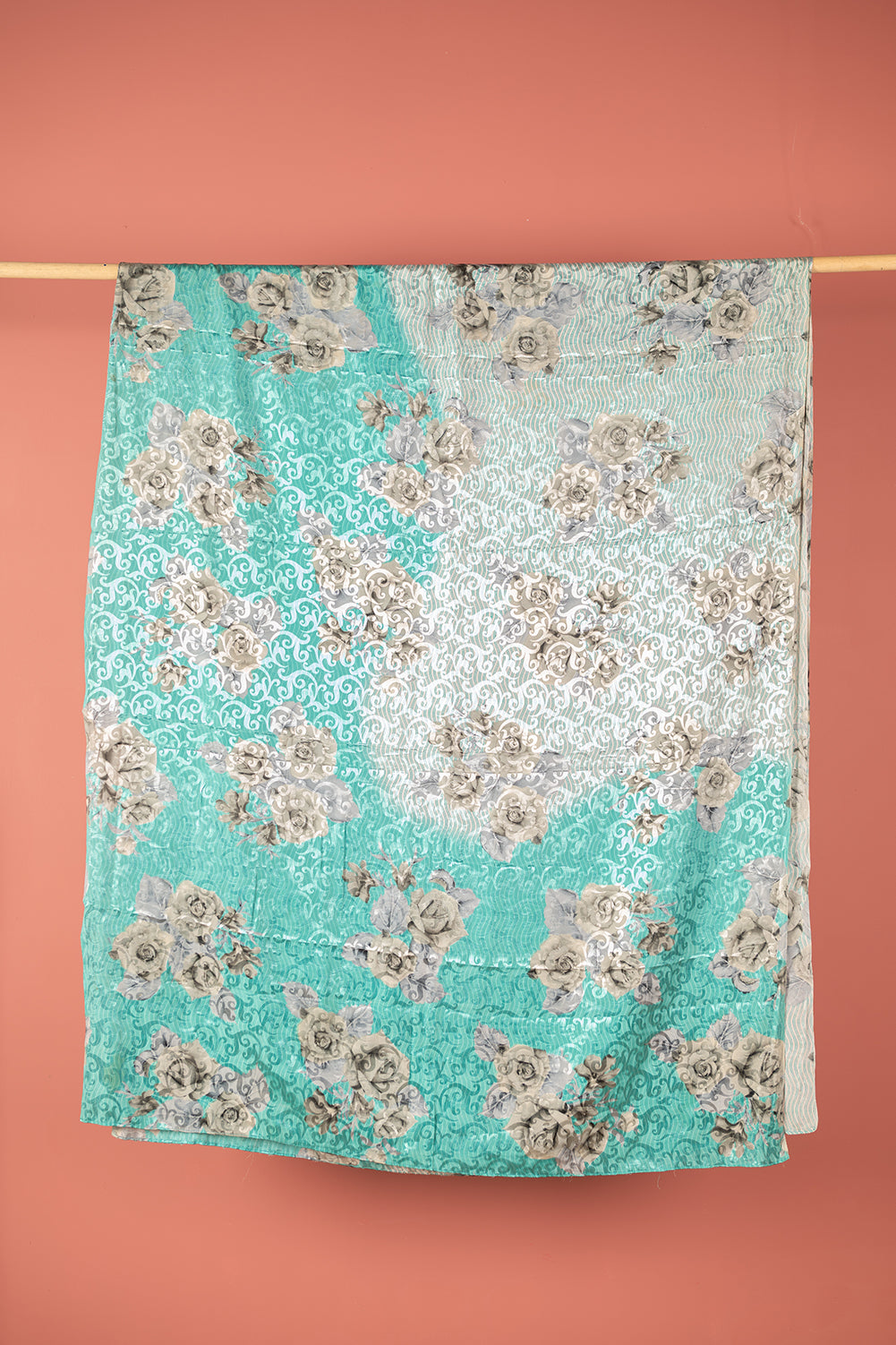 Vintage Rayon Sari - 5 Metres Long - 4692