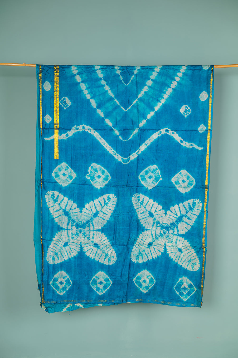 Vintage Silk Sari - 5 Metres Long - 2031