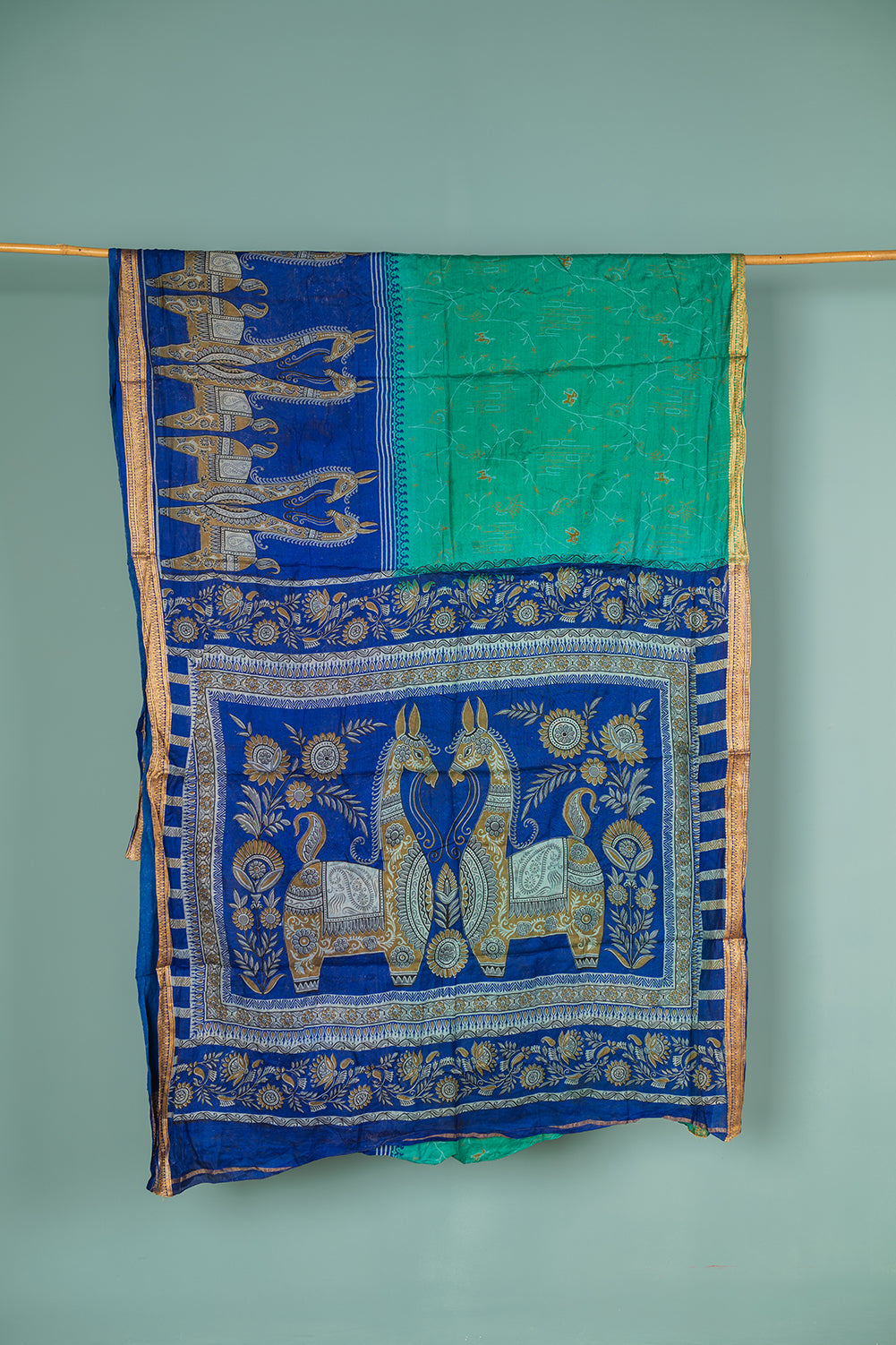 Vintage Silk Sari - 5 Metres Long - 2040