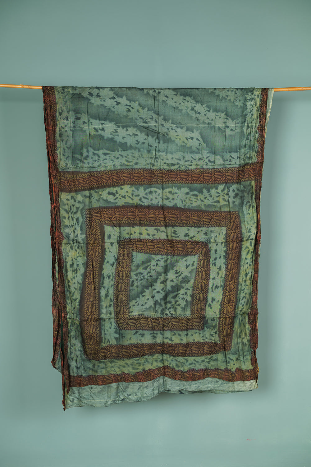 Vintage Silk Sari - 5 Metres Long - 2045