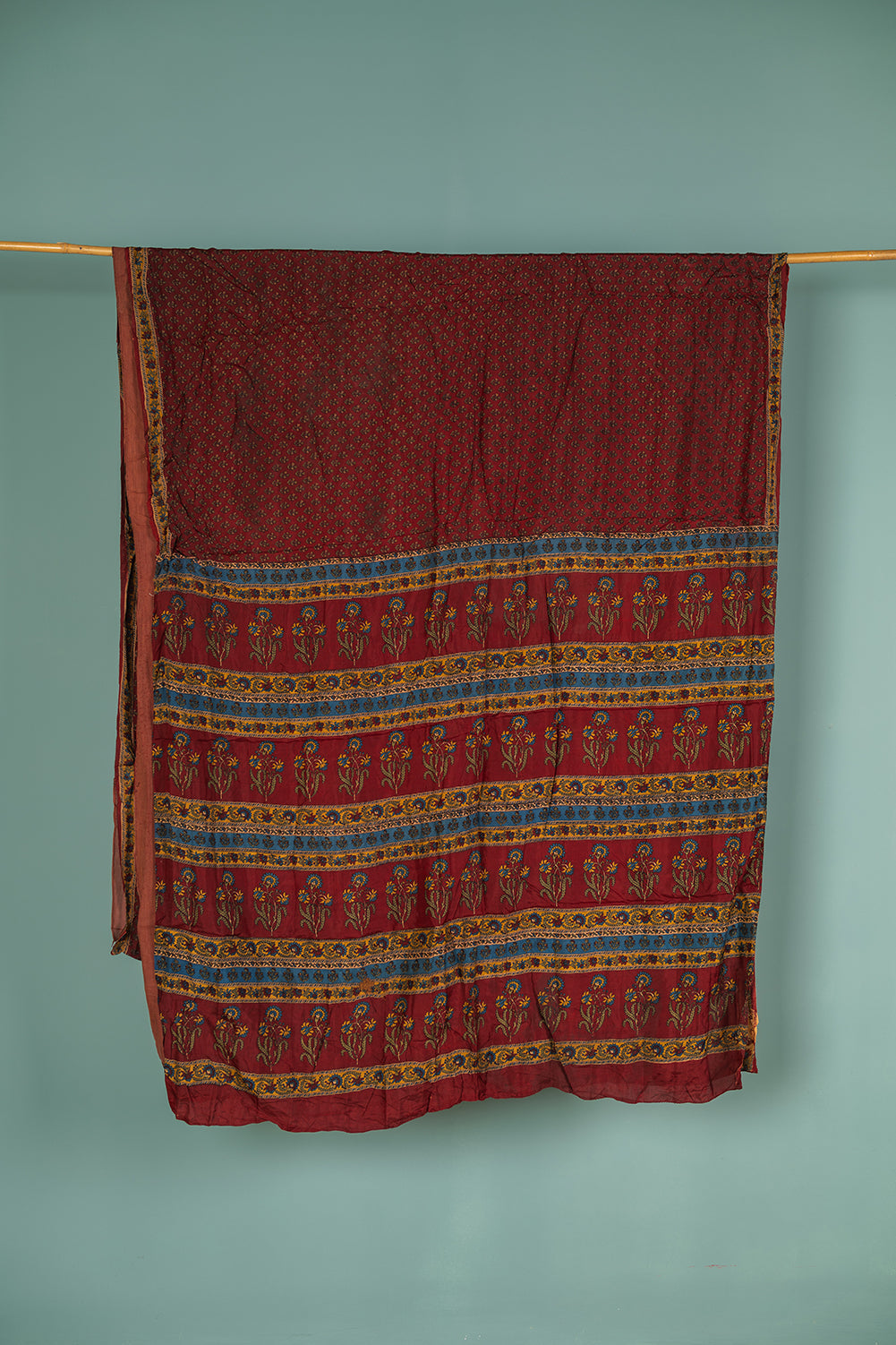 Vintage Silk Sari - 5 Metres Long - 2054