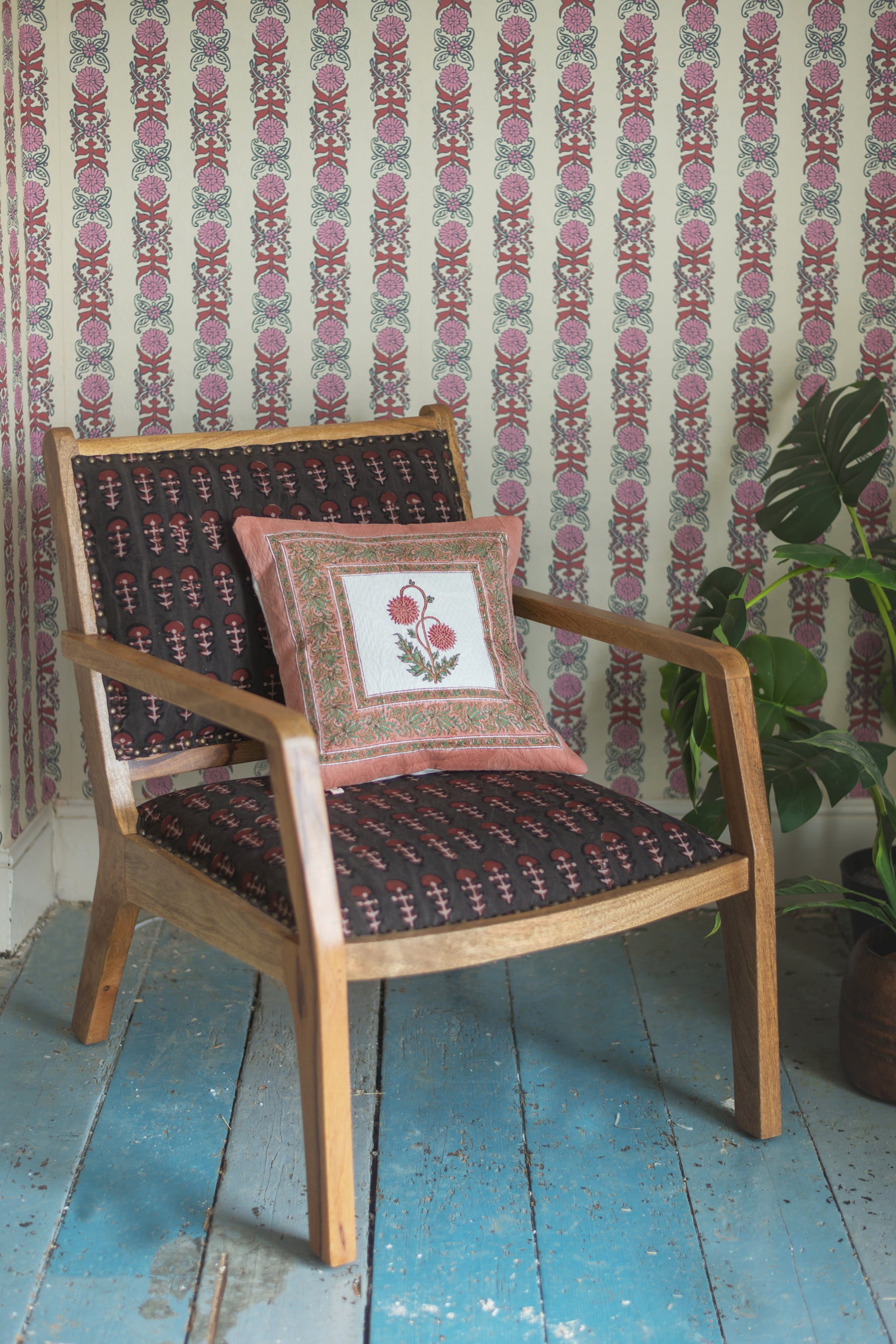 Red Clover Pink Border Cotton Block Print Cushion Cover