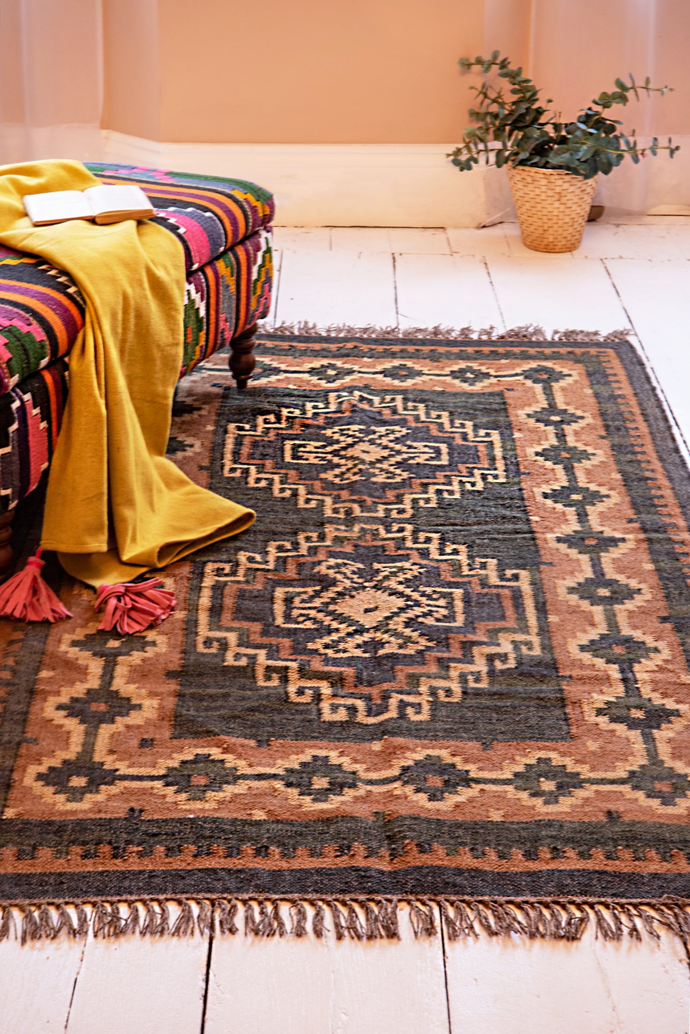 Geometric Woven Wool & Jute Rug