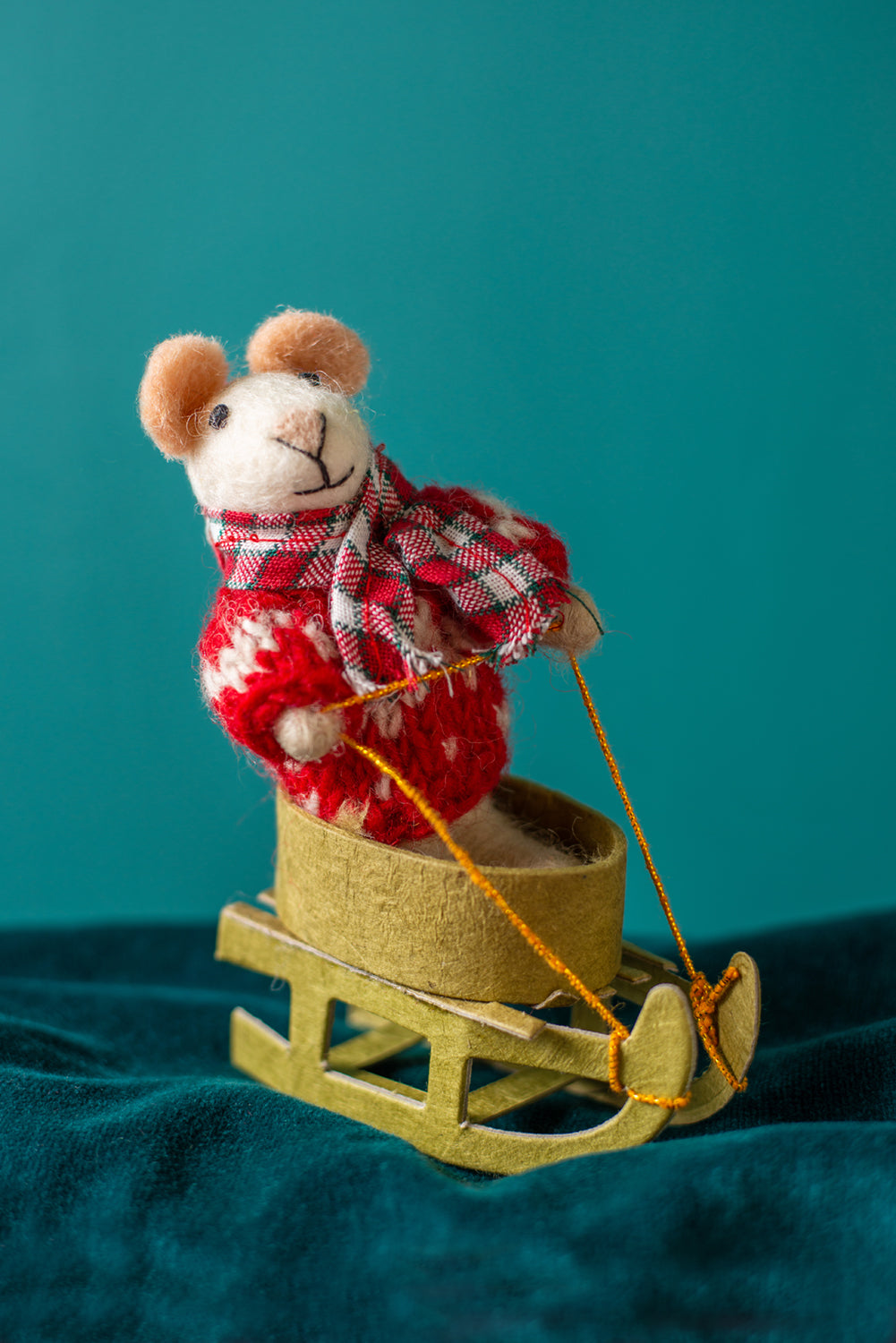 Felt Mouse on a Sled Decoration