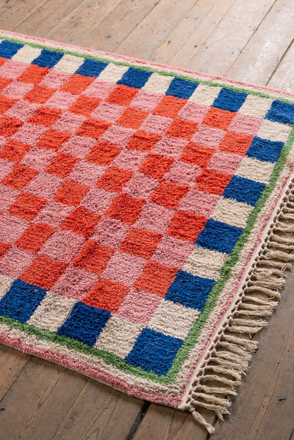 Lizzie Pink & Red Chequered Recycled Cotton Medium Rug – Ian Snow Ltd