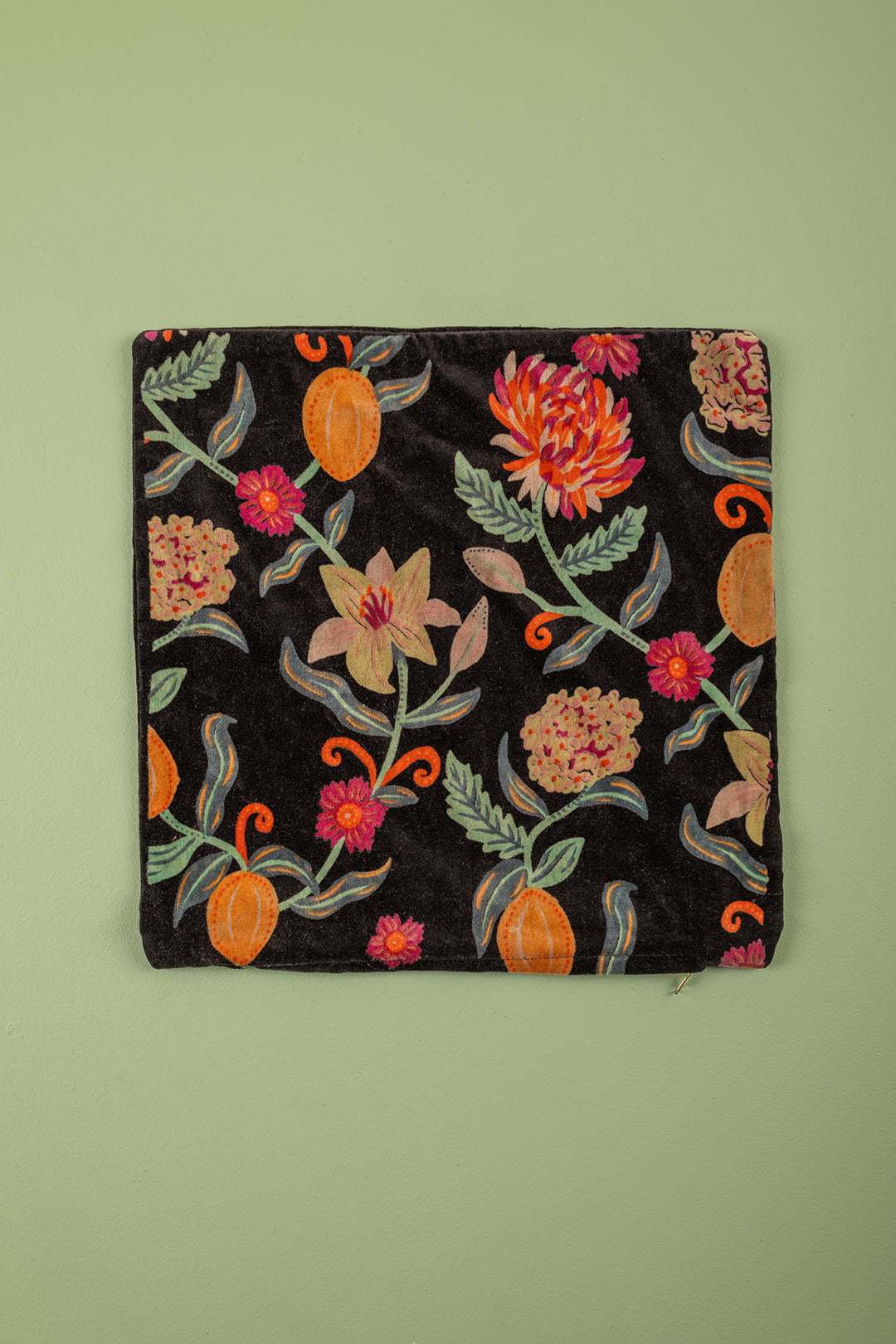 Ex Sample/Seconds Black Flower & Foliage Velvet Cushion Cover