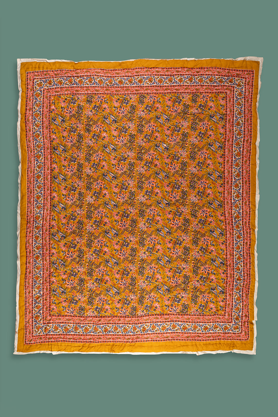 Ex Sample/Seconds Apricot & Lavender Floral Quilt  - 01