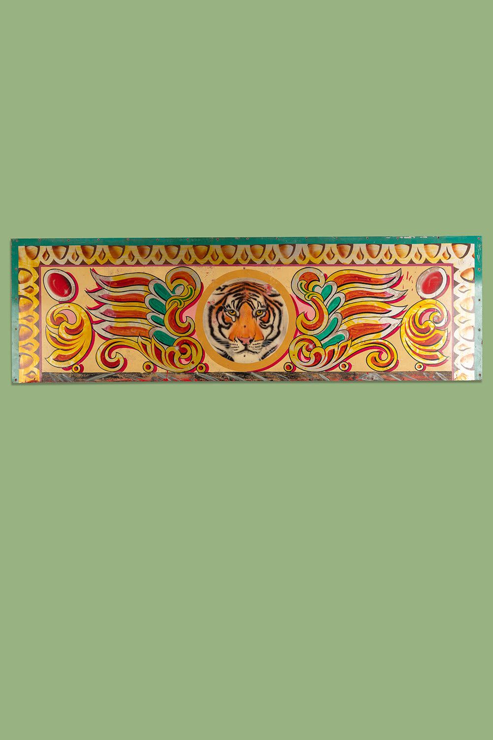 Tiger Metal Fairground Sign <p>W:239.5cm D:0.2cm H:74cm </p>