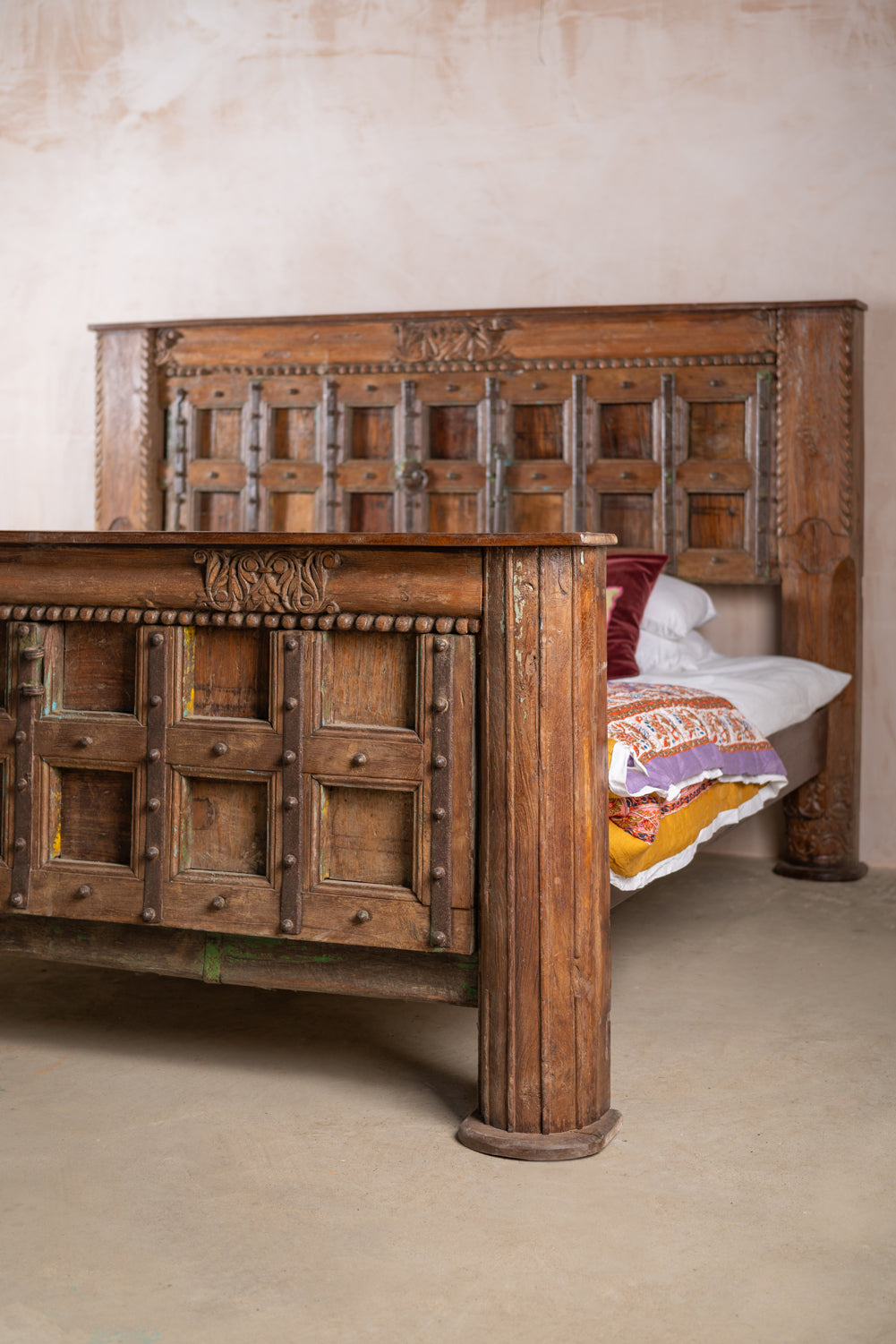 Grand Vintage Wooden Bed W 224cm D 235cm H 152cm