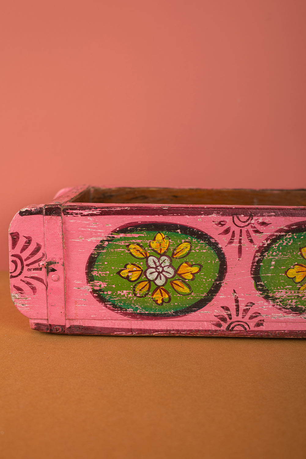 Hand Painted Vintage Brick Mould (Re-worked) - 369