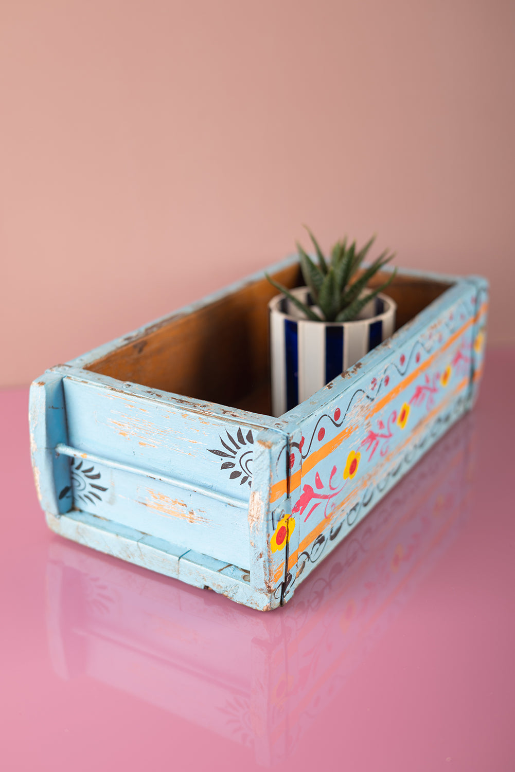 Hand Painted Vintage Brick Mould (Re-worked) - 670