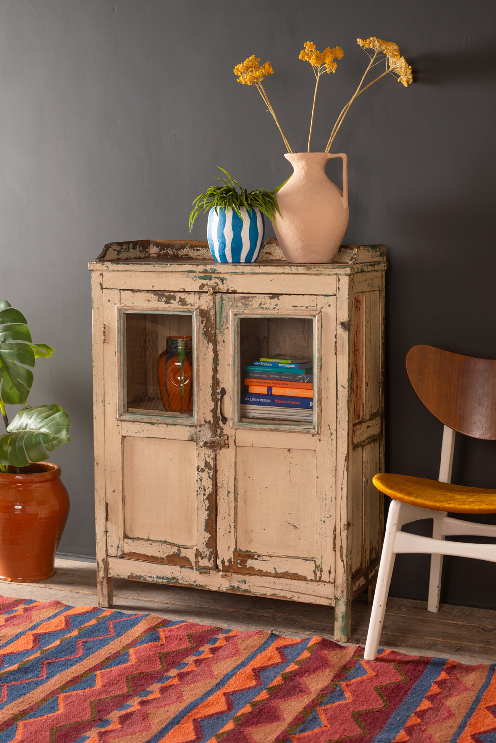 Antique cream sideboard discount