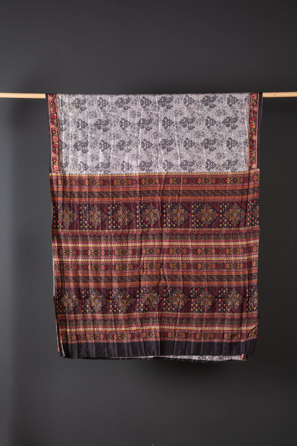 Vintage Silk Sari - 5 Metres Long - 1878
