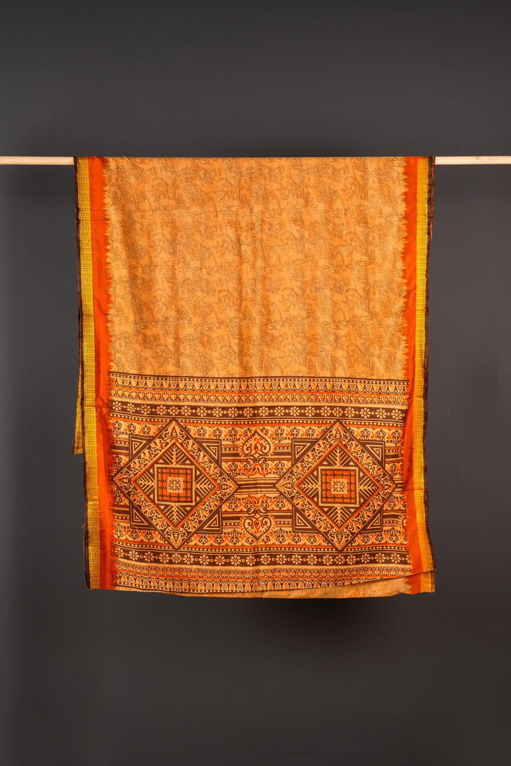 Vintage Rayon Sari - 5 Metres Long - 4371