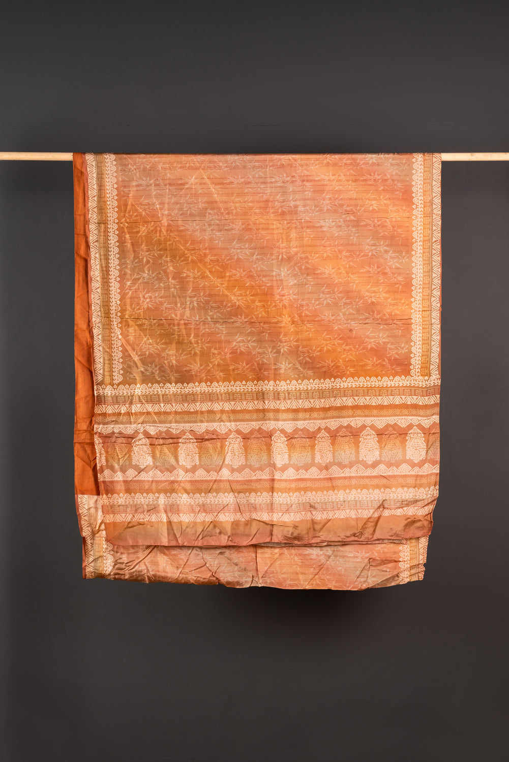 Vintage Rayon Sari - 5 Metres Long - 4458