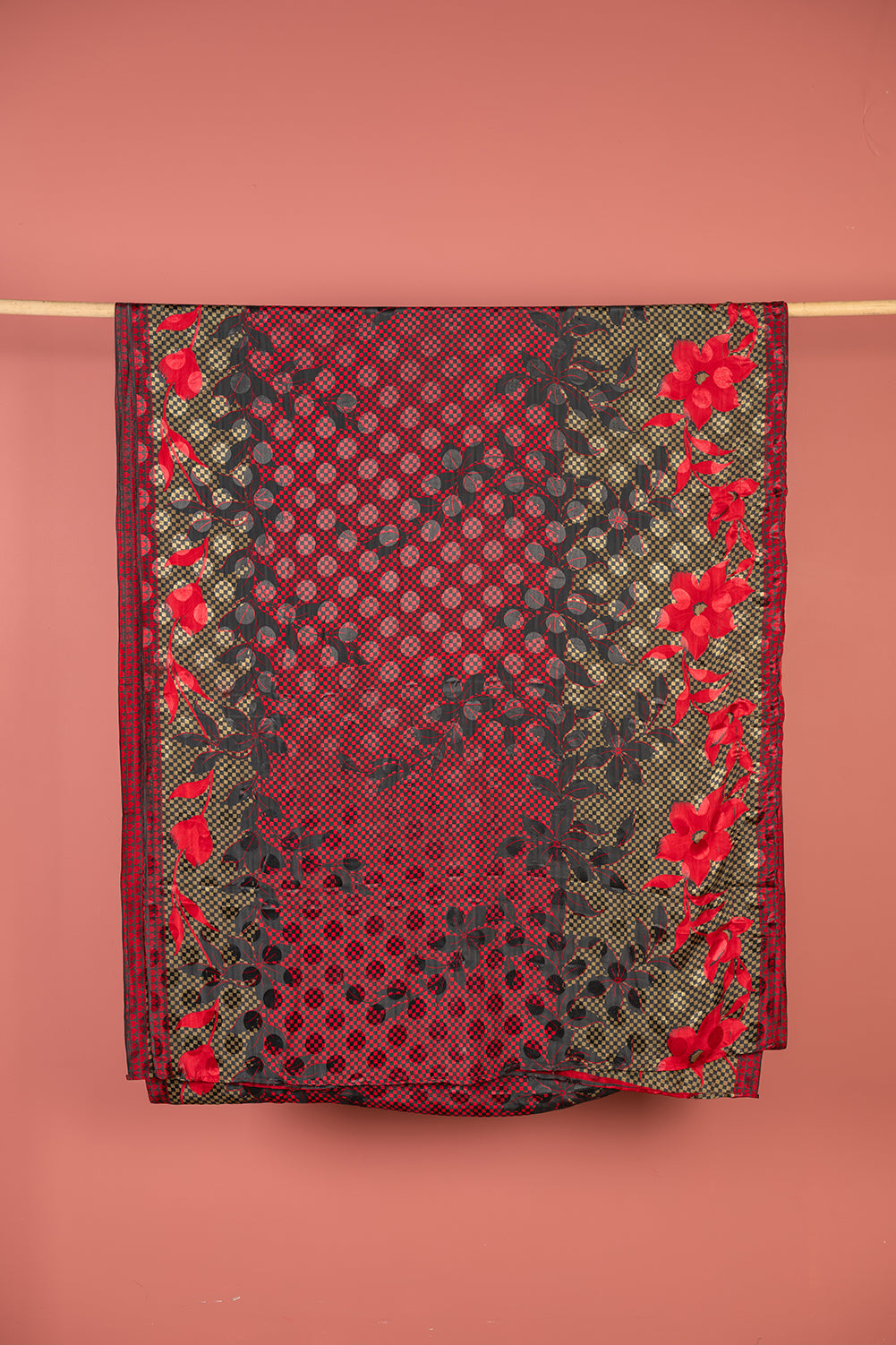 Vintage Rayon Sari - 5 Metres Long - 4539