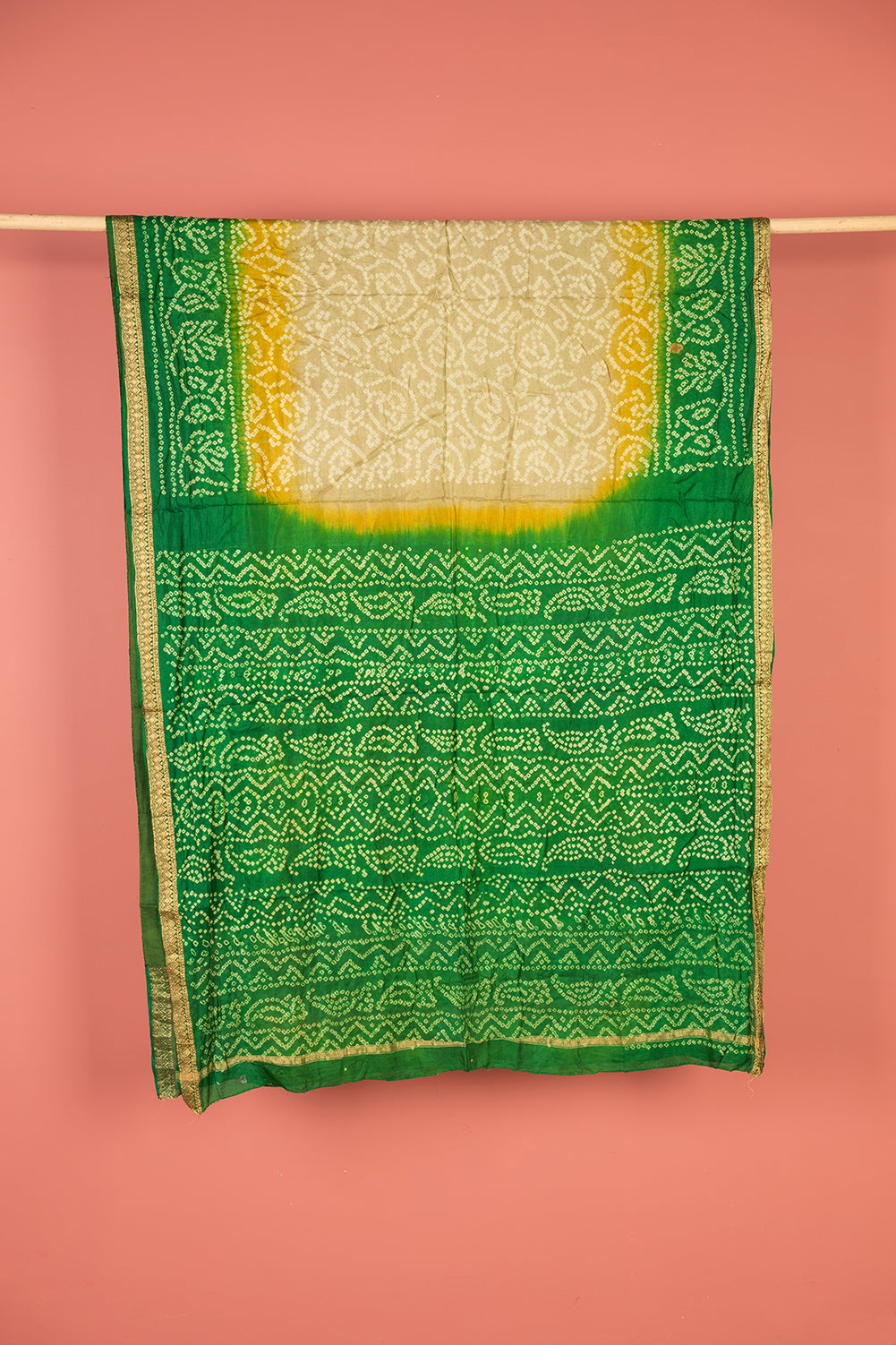 Vintage Rayon Sari - 5 Metres Long - 4606