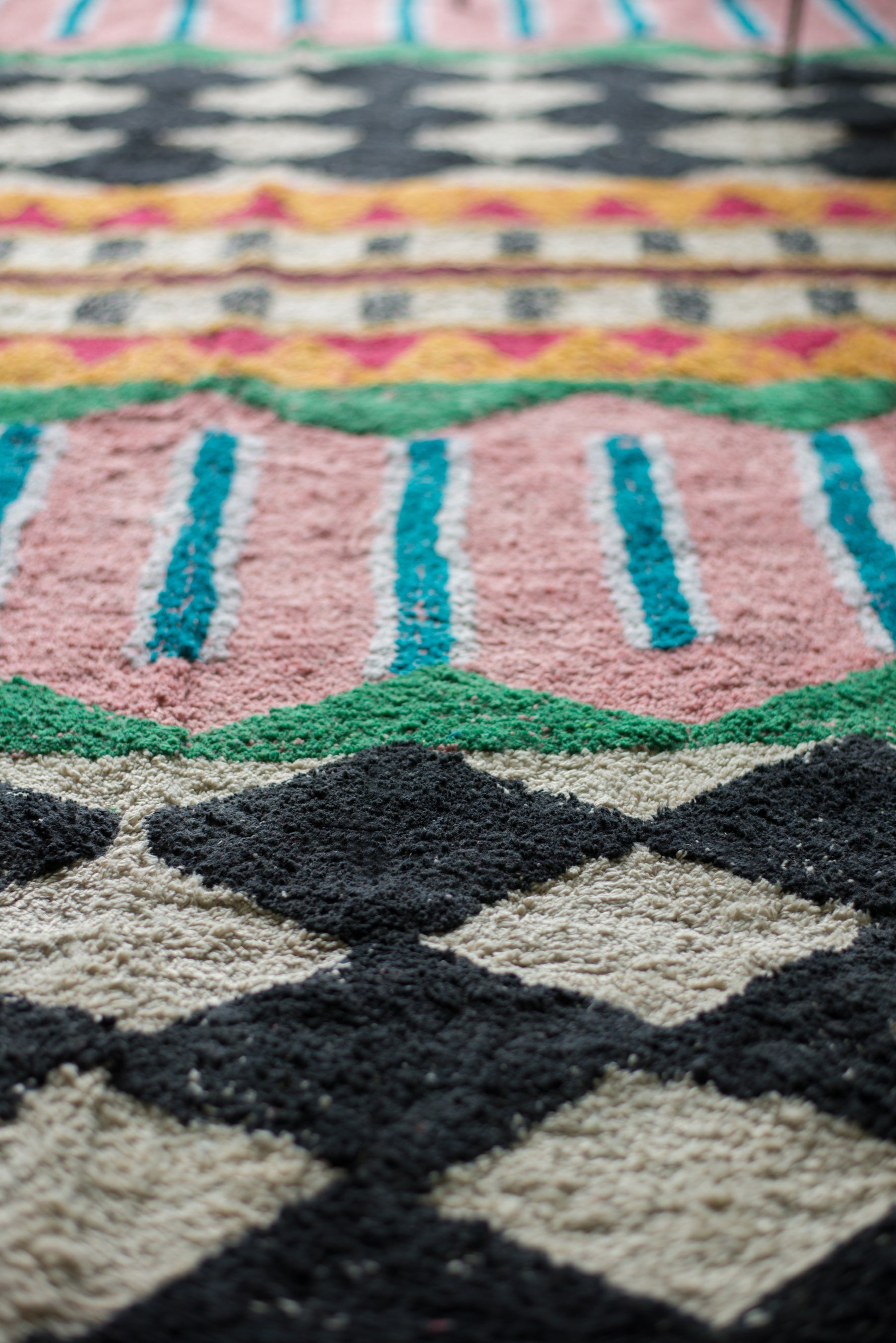 44.5×101 \"Play with snow” ViNTAGE RUG Palazzo Geometric 100% Recycled Runner Rug – Ian Snow Ltd